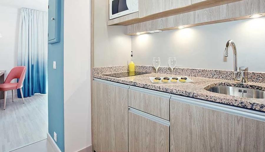 Apart-hotel Residhome Aeroport Nice